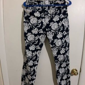 Floral capris